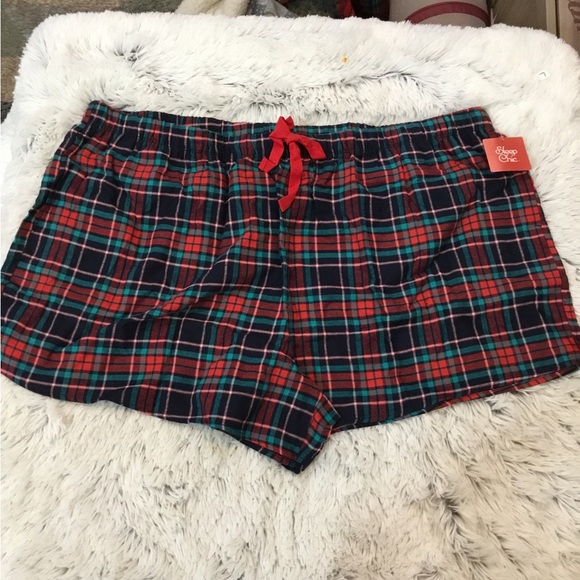 sleep chic Other - Sleep Chic Woman’s 1X plaid sleep/lounge short drawstring elastic waist …